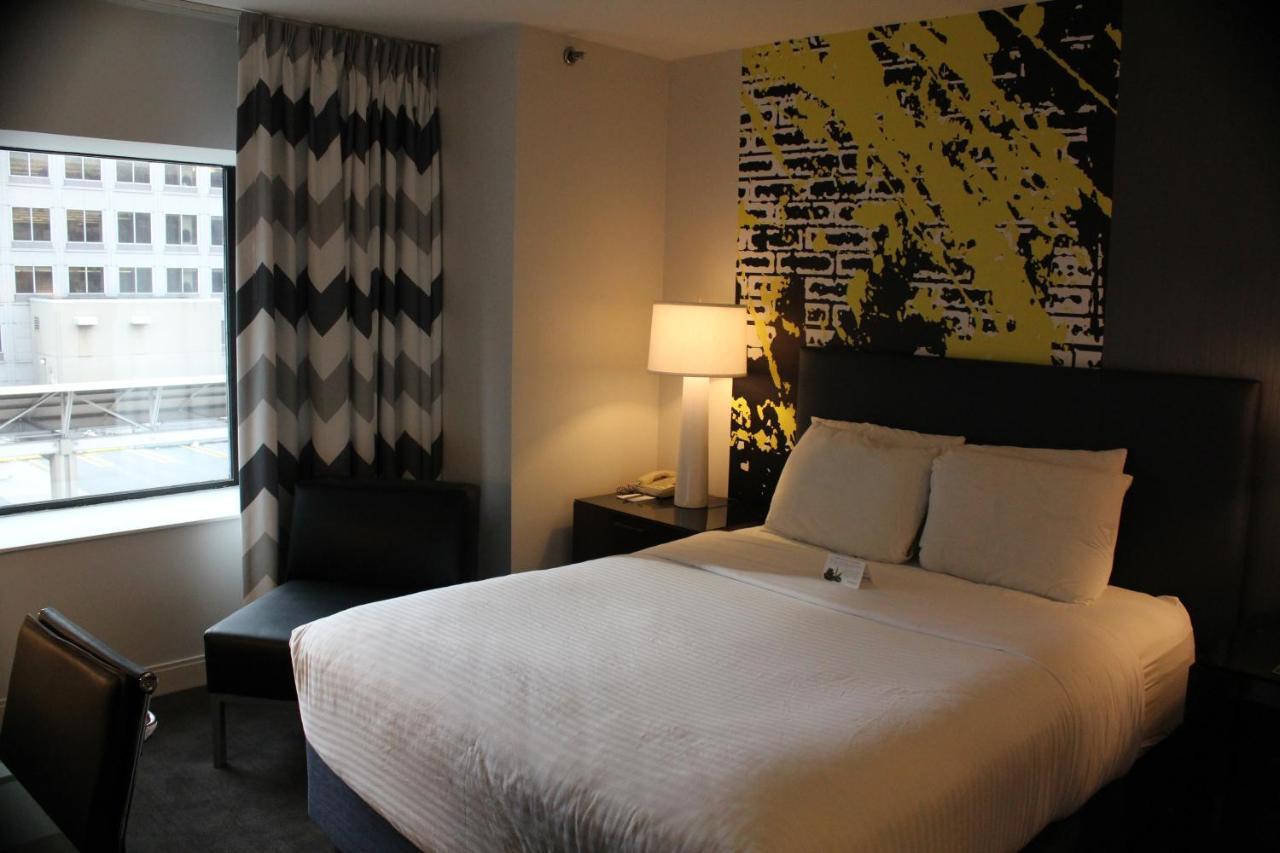 Comfort Inn & Suites Baltimore Inner Harbor Kamer foto