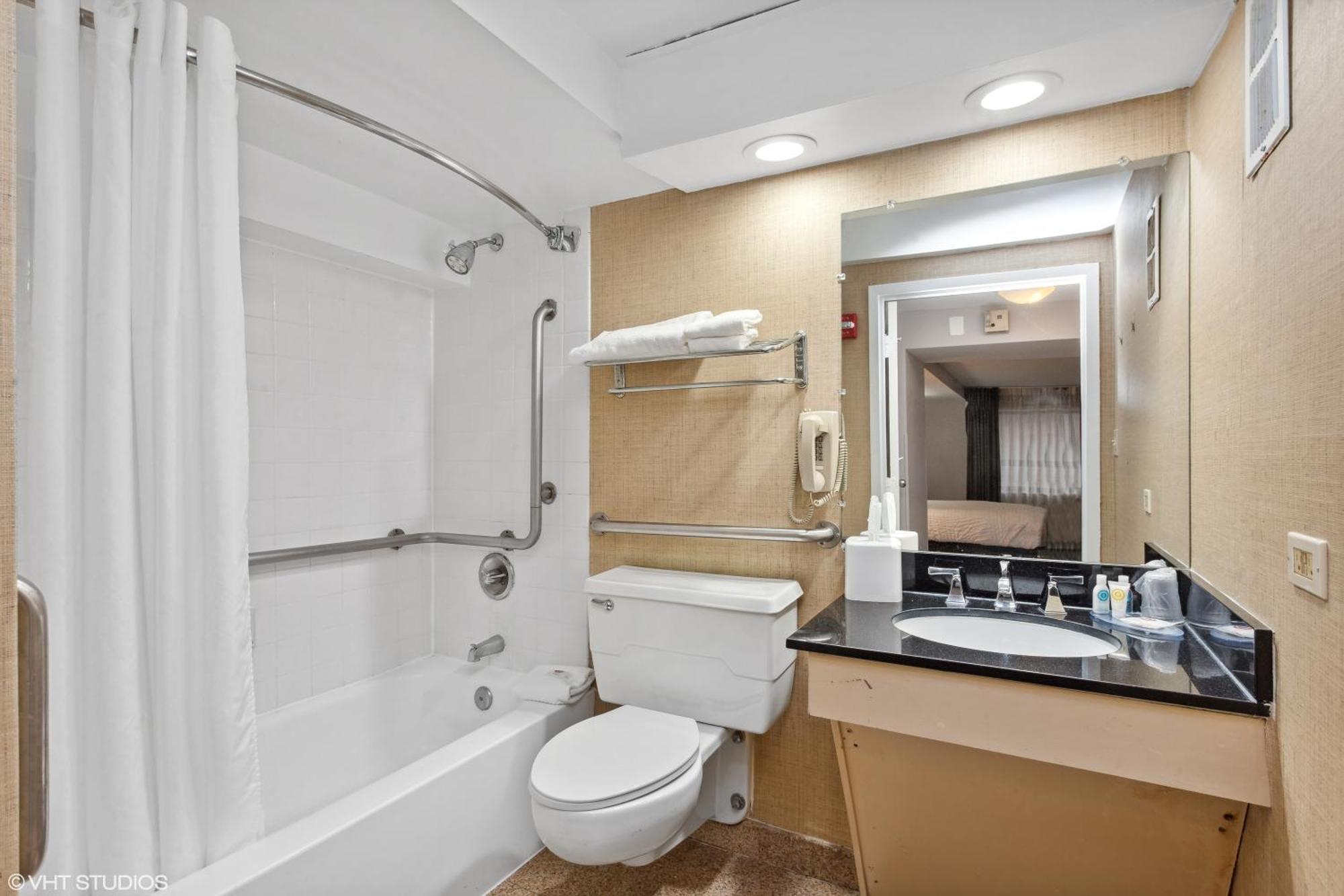 Comfort Inn & Suites Baltimore Inner Harbor Buitenkant foto