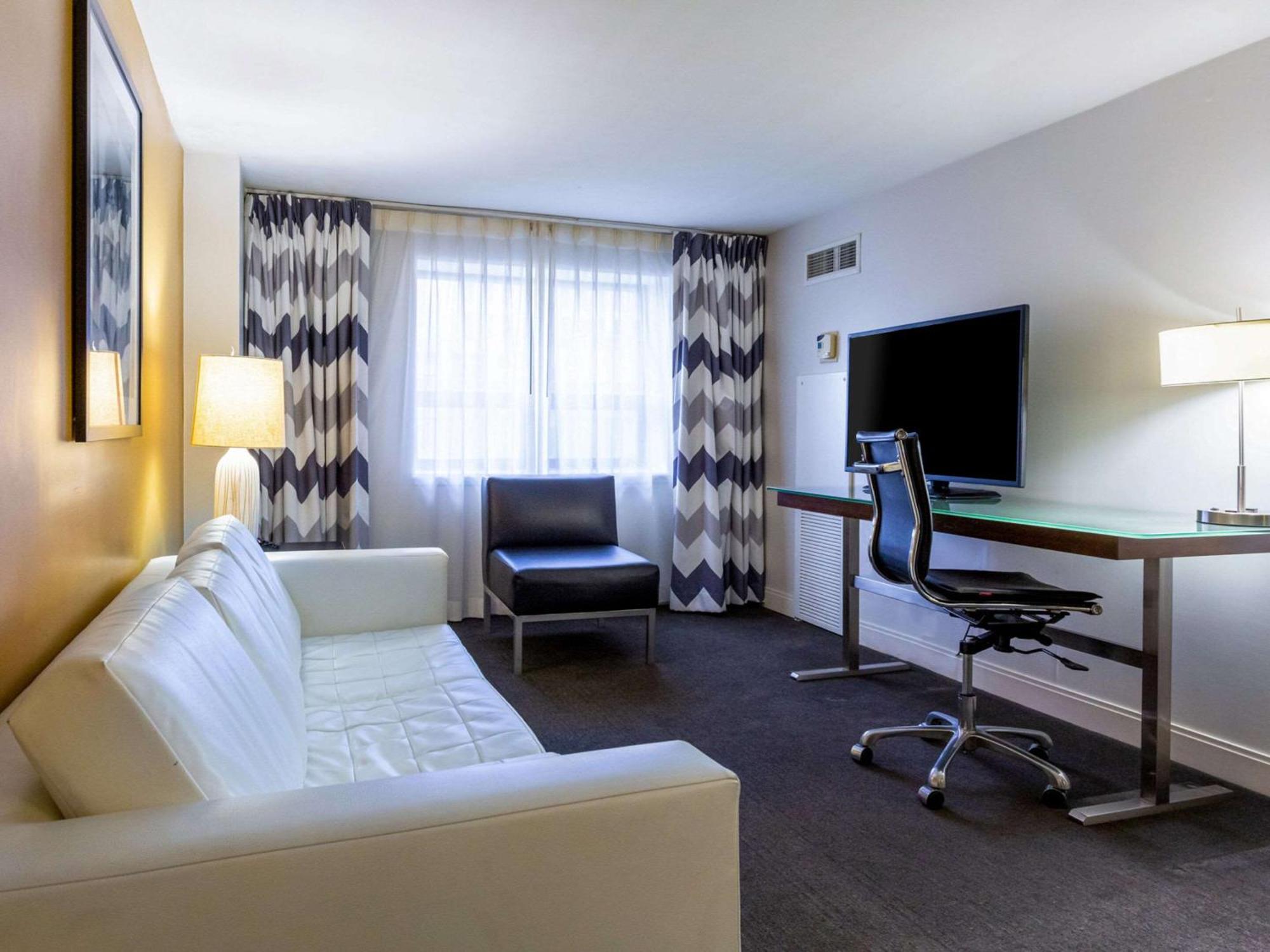 Comfort Inn & Suites Baltimore Inner Harbor Buitenkant foto