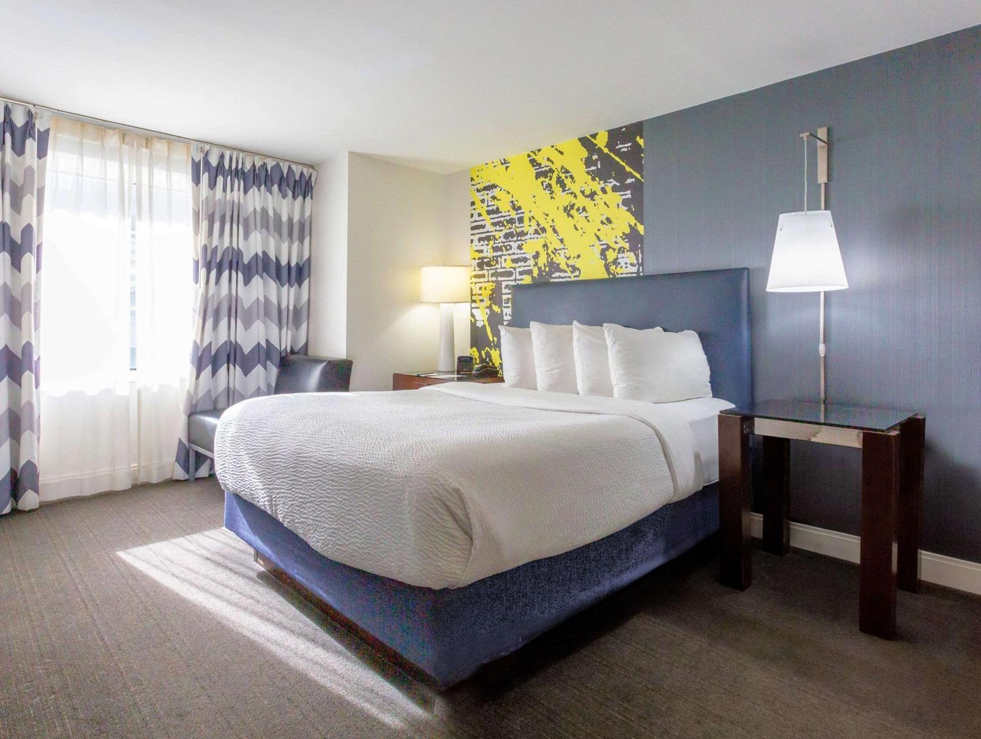 Comfort Inn & Suites Baltimore Inner Harbor Buitenkant foto