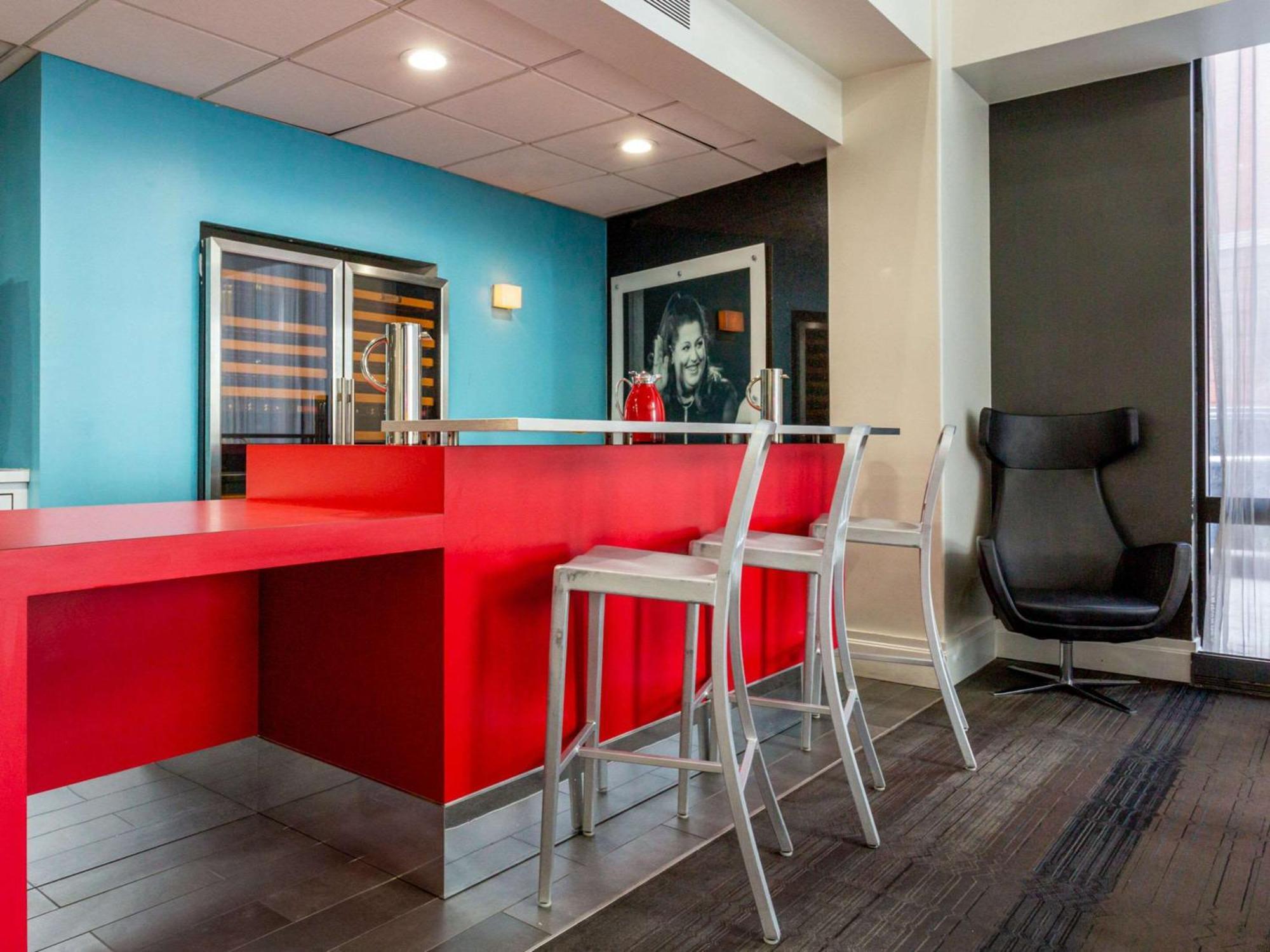 Comfort Inn & Suites Baltimore Inner Harbor Buitenkant foto